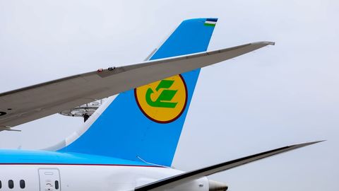 Uzbekistan Airways’ning Toshkent—Dushanbe reysi Tojikistonda kuzatilayotgan kuchli tuman sabab kechiktirildi