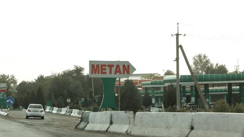 Ўзбекистонда ҳаво совиши натижасида чекловлар жорий қилинган газ заправкалари жадвали эълон қилинди