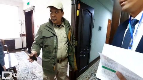 «Ўзбекнефтгаз» раиси ўринбосарининг «Дарё» мухбирига куч ишлатгани юзасидан расмий баёнот берилди