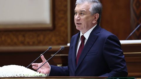 Shavkat Mirziyoyev O‘zbekistonda kuzatilayotgan chang bo‘ronlari haqida fikr bildirdi