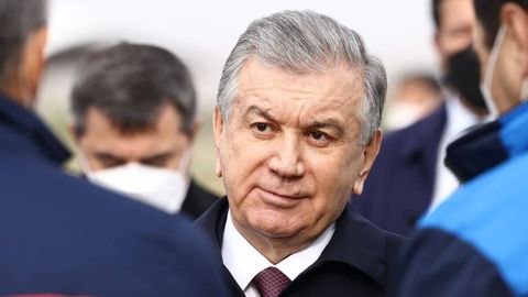 «Энди сифатли авиакеросинимиз бор. Биз Навоийда авиахаб ташкил этамиз. Бошқа давлатлар учун авиахизматлар кўрсатишимиз мумкин» – Шавкат Мирзиёев