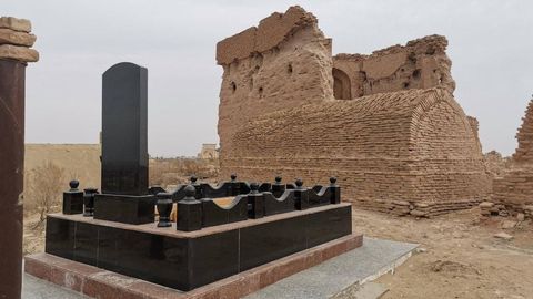 Qoraqalpog‘istonda maqbara hududida qabr uchun yerlar sotilayotgani ma’lum qilindi. Holatga izoh berildi