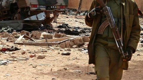 Malida jangarilar avtobusni o‘qqa tutishi oqibatida 31 kishi halok bo‘ldi