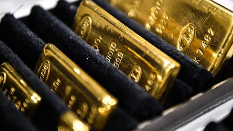 Ўзбекистон захиралари олтин арзонлашуви сабаб яна 35 млрд доллардан тушиб кетди