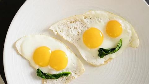 Ellik yoshdan oshgan insonlarga har kuni iste’mol qilish tavsiya etiladigan 9 mahsulot