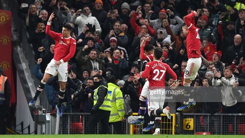 АПЛ. 5 та гол урилган ўйинда «Манчестер Юнайтед» «Арсенал» устидан иродали ғалабага эришди, Роналдудан дубль. «Тоттенҳэм» ҳам 3 очколик бўлди