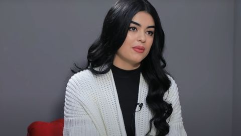 “‘Million’dagi arabcha raqsim sabab dadam gaplashmay qo‘ydilar”. Aktrisa Narminjan otasini xafa qilib qo‘ygani haqida gapirib berdi (video)