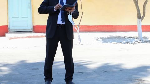 O‘zbekistonda hokim yordamchisi lavozimida oliy ma’lumotga ega bo‘lmaganlar ham ishlashi mumkin bo‘ladi