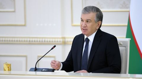 “Yiliga 80 tonnadan ortiq baliq yetishtirgan klasterlar uch yil muddatga barcha soliqlardan ozod etiladi” — Shavkat Mirziyoyev