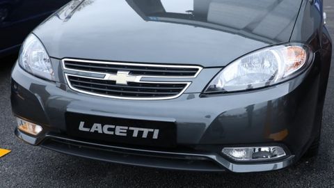 Сирдарёда қидирувга берилган Lacetti қўлга олинди