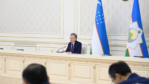 Shavkat Mirziyoyev Qoraqalpog‘istondagi vaziyat izga tushayotganini ma’lum qildi