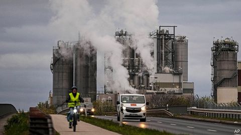 The Economist: Germaniya Rossiya energiyasiga qanchalik qaram?