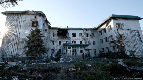 Уруш бошидан бери Россия Украинадаги 200 та касалхонага ҳужум қилди — ЖССТ