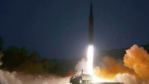  Шимолий Корея Япон денгизига номаълум ракета учирди