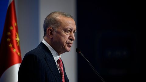 Эрдўғон Зеленскийга Россия билан музокараларда воситачиликни давом эттиришга ваъда берди