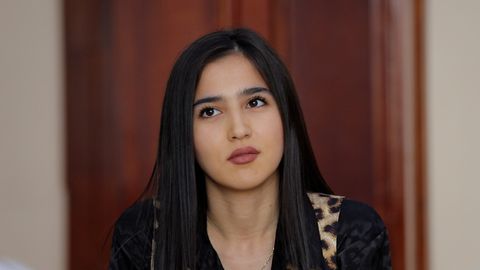 “Boshqa yo‘nalishlarda rivojlanmoqchiman”. Durdona Qurbonova san’atni tark etishini ma’lum qildi (video)