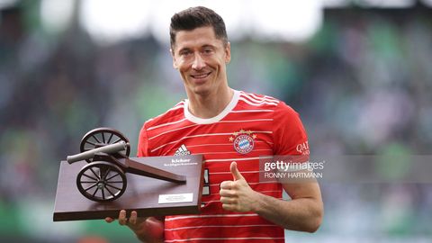 Robert Levandovski yana Bundesligada mavsum to‘purariga aylandi va Gerd Myullerning rekordini takrorladi