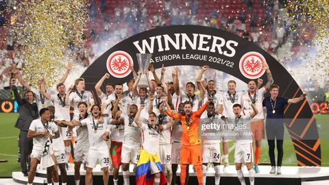 “Ayntraxt” penaltilar seriyasida “Reynjers”ni mag‘lub etib, Yevropa Ligasi g‘olibiga aylandi