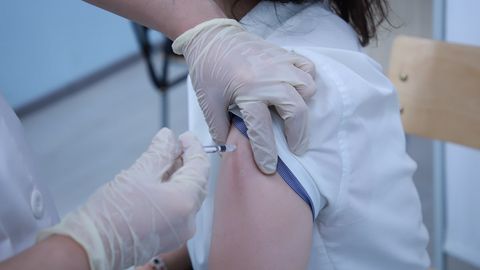 O‘zbekistonda foydalanilgan vaksinalar soni 70 mln dozaga yaqinlashdi