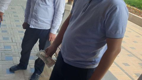 Samarqandda bank rahbari 6 ming dollar pora bilan qo‘lga tushdi