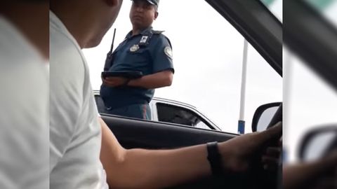 Jizzaxda YPX xodimining bodikamerasidagi video tarqaldi. Unda inspektorlar haydovchini haqorat qilganini ko‘rish mumkin