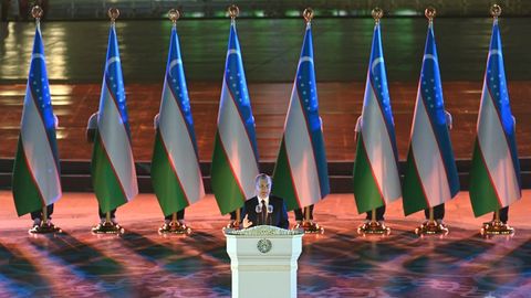 “Men yoshlar yetakchilari timsolida bo‘lajak hokimlar va vazirlarni ko‘raman” — Shavkat Mirziyoyev
