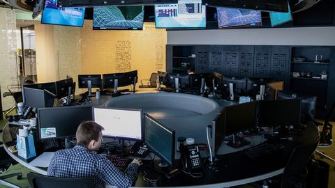 Rossiyada mamlakatni ommaviy tark etishi natijasida 170 ming IT mutaxassis yetishmayapti — Rossiya IVV