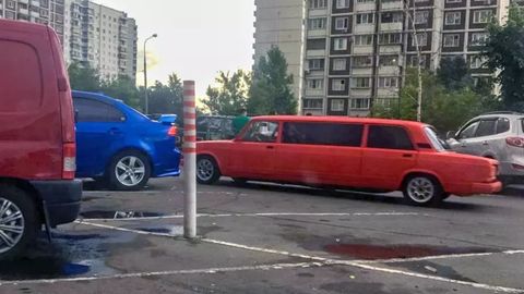 Moskvada limuzin va “Jiguli” chatishmasi — “Jiguzin” paydo bo‘ldi