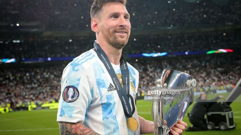 Lionel Messi faoliyatidagi sovrinlar soni bo‘yicha Inyestani ortda qoldirdi. Faqat bir futbolchi undan oldinda