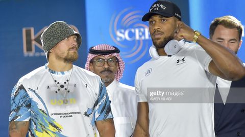 Entoni Joshua Usikka qarshi revansh jangi haqida: “Meni taniganlar kambeklar qiroli ekanimni yaxshi biladi”