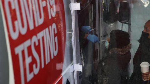 АҚШ чет эллик сайёҳлар учун мажбурий COVID-тестни бекор қилди