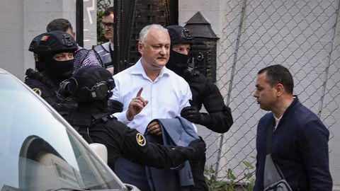 Moldovada sobiq prezident Dodonga berilgan uy qamog‘i jazosi yana 30 sutkaga uzaytirildi