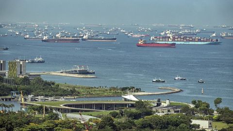 Европа эмбарго кучга киришидан олдин Россиядан кўпроқ нефть сотиб олмоқчи