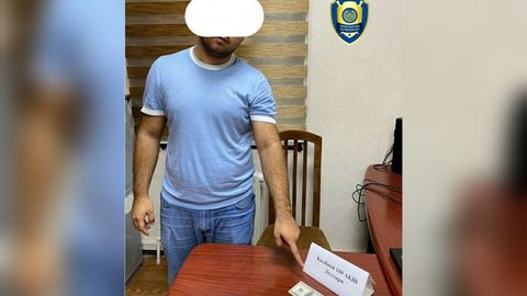 Toshkentda qalbaki 20 ming dollarni 8 ming dollarga sotmoqchi bo‘lgan shaxs ushlangan