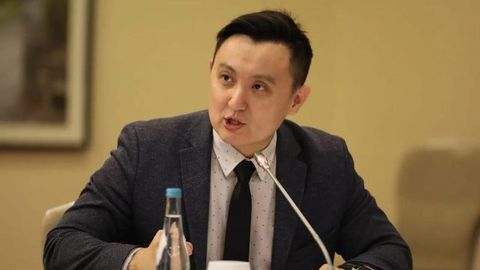 «Ташқи кучлар Ўзбекистон ва Қозоғистон ўртасида келишмовчилик туғдириши мумкин». Turan Times бош муҳаррири Қорақалпоғистондаги намойишларга муносабат билдирди