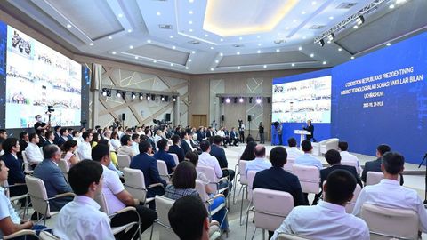 «IT касбларни эгаллаш ёшлар ўртасида трендга айланди» — Шавкат Мирзиёев