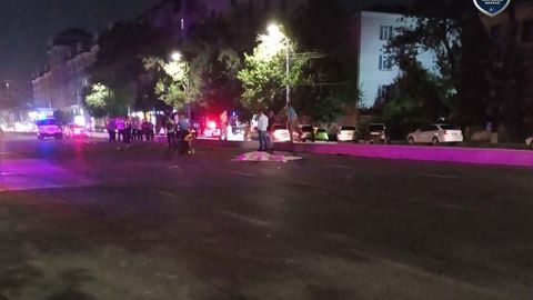 Toshkentda Hyundai urib yuborgan piyoda Toyota tagida qolib ketdi. Jabrlanuvchi vafot etgan