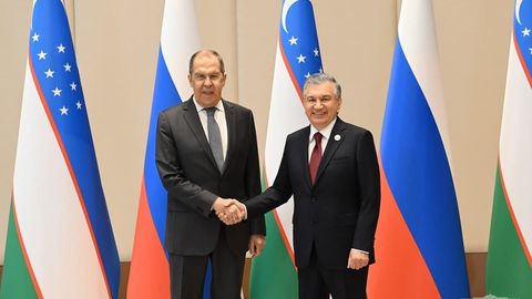 Шавкат Мирзиёев Россия ташқи ишлар вазири билан учрашди