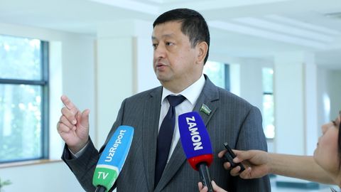 &ldquo;Xalqaro reytinglarda ijobiy ko&lsquo;rsatgichlarga erishyapmiz. Lekin shu bilan birga qator nufuzli reytinglarda hali ko&lsquo;rsatgichlarimiz qoniqarli emas"&nbsp;&mdash; senator