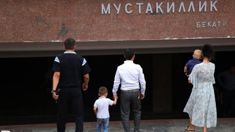 Ўзбекистондаги аёллар ва эркаклар сони маълум қилинди