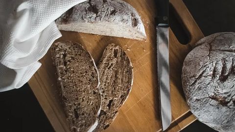 Нима учун иссиқ нондан кўра суви қочган нонни истеъмол қилиш фойдалироқ?