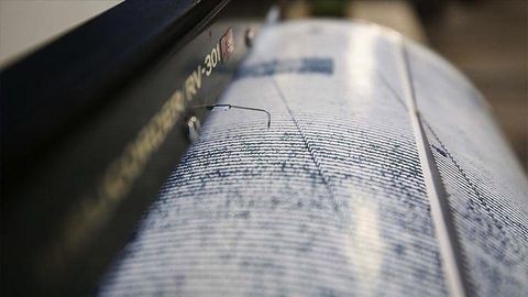 Эронда зилзила юз берди, 5 киши ҳалок бўлиб, 44 киши жабрланди