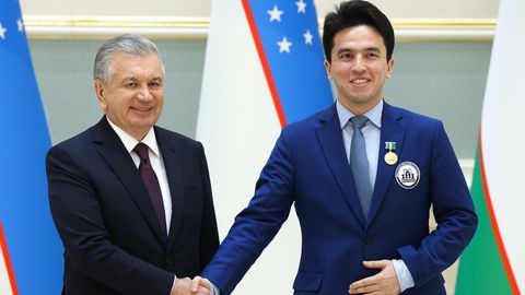 “Kelgusida klassik shaxmat tojini O‘zbekistonga olib kelishga harakat qilamiz” — Jahongir Vohidov