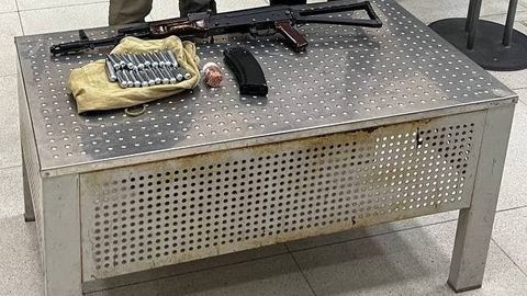 Тошкентга кираётган қуролланган шахс тўхтатиб қолинди