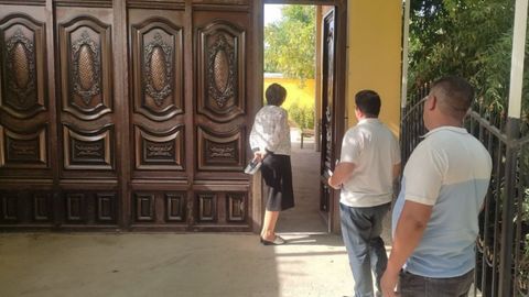 Фарғонада аёл ва унинг икки фарзанди уйга қайтарилди