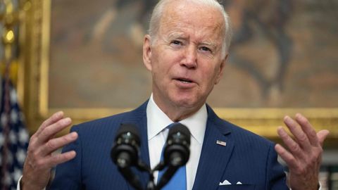 Байден Украинага энг йирик — 2,98 млрд долларлик ҳарбий ёрдам пакети тақдим этилганини эълон қилди