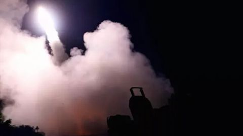 AQSHning Ukrainaga 1 mlrd dollarlik harbiy yordam paketiga HIMARS va Javelin uchun raketalar kirdi