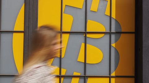 Bitkoin narxi iyulda muvaffaqiyatli ko&lsquo;tarilgandan keyin avgustda tushib ketdi