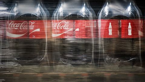 Coca-Cola Rossiyada “Dobriy kola” brendi ostida sotila boshlaydi