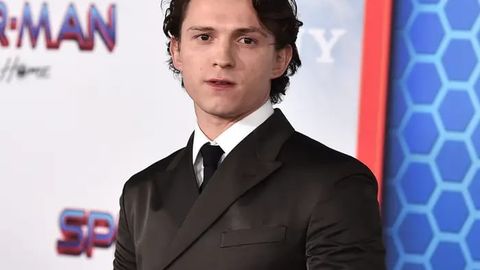 “O‘rgimchak odam” yulduzi Tom Holland ruhiy xotirjamlik uchun ijtimoiy tarmoqlarni tark etdi